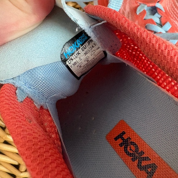 HOKA One One Mach 5 Running Sneakers in Camellia Peach Colorway Size 7.5 - Picture 8 of 9